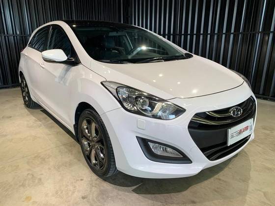 HYUNDAI I30 1.8 MPI 16V GASOLINA 4P AUTOMATICO HYUNDAI I30 1.8 MPI 16V GASOLINA 4P AUTOMATICO